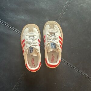 Adidas Kids Sneakers - Cream and Red